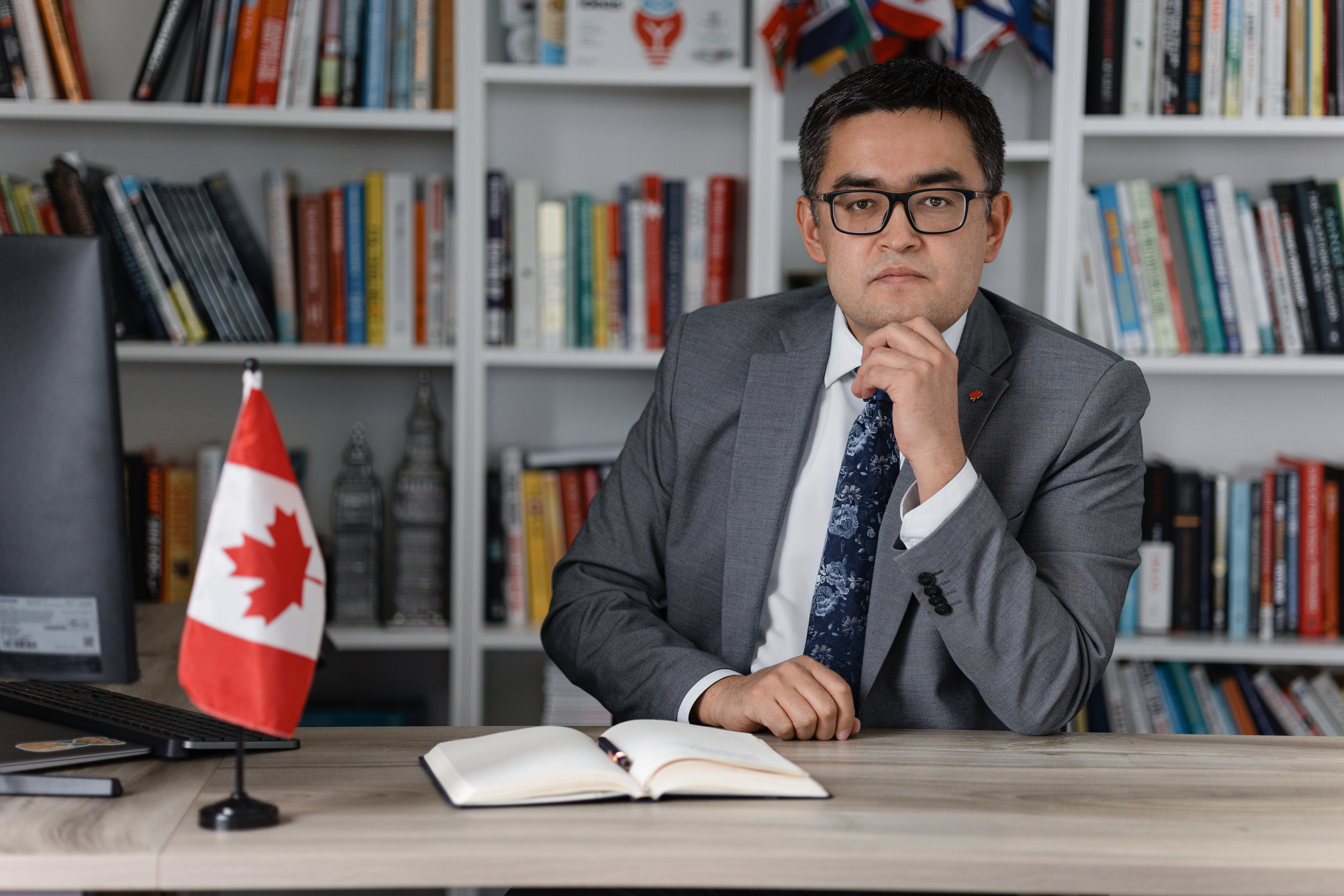 subscribe decoration