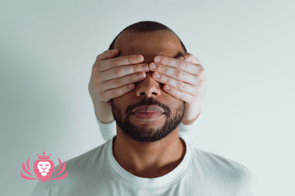 Why Brilliant Coaches Stay Invisible Online